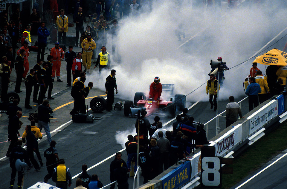 Гран При Европы 1985 года. Надежды Микеле Альборето на титул сгорают вместе с двигателем Ferrari