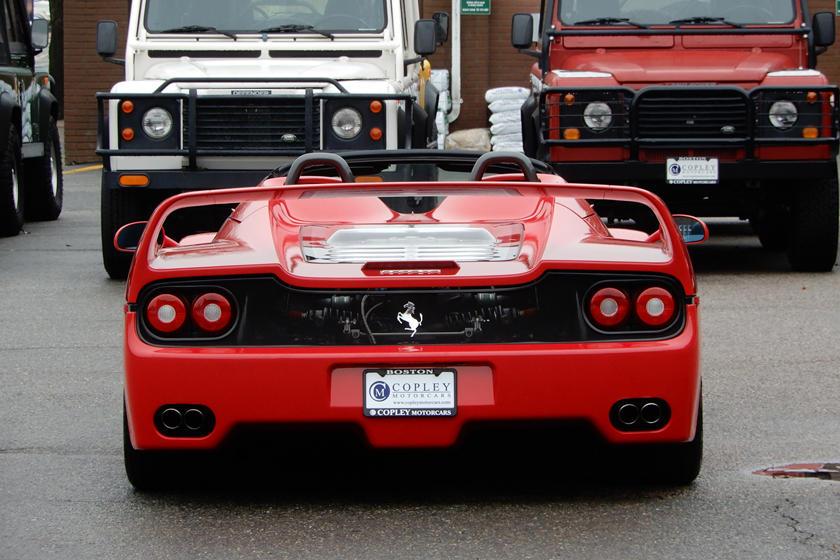 Ferrari F50 сзади