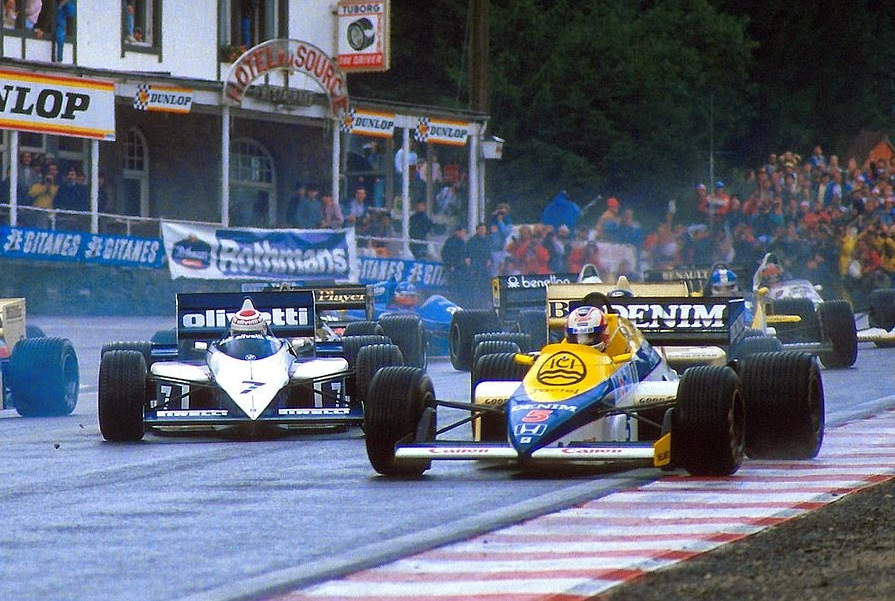 Нельсон Пике на Brabham-BMW BT54 и Найджел Мэнселл на Williams-Honda FW10. Гран При Бельгии