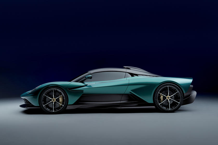 скорость и фото Aston Martin Valhalla