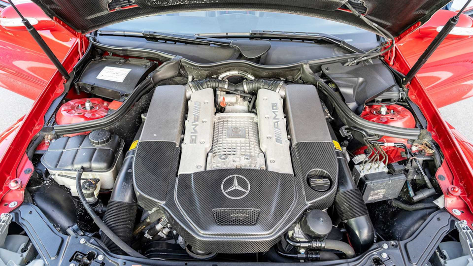 мотор Mercedes-Benz CLK DTM AMG