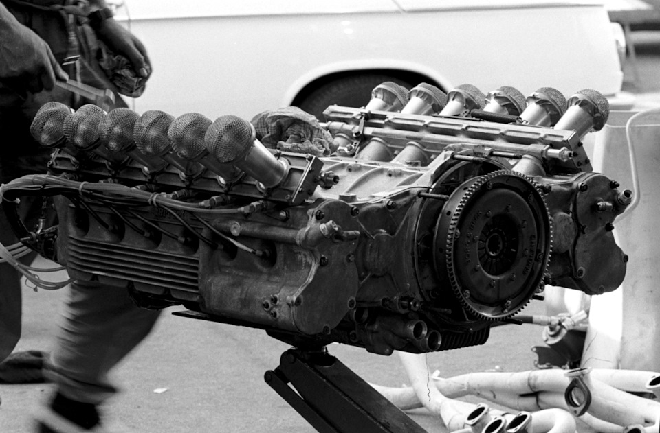 Двигатель Ferrari 312B в своём первоначальном виде в сезоне ’70.