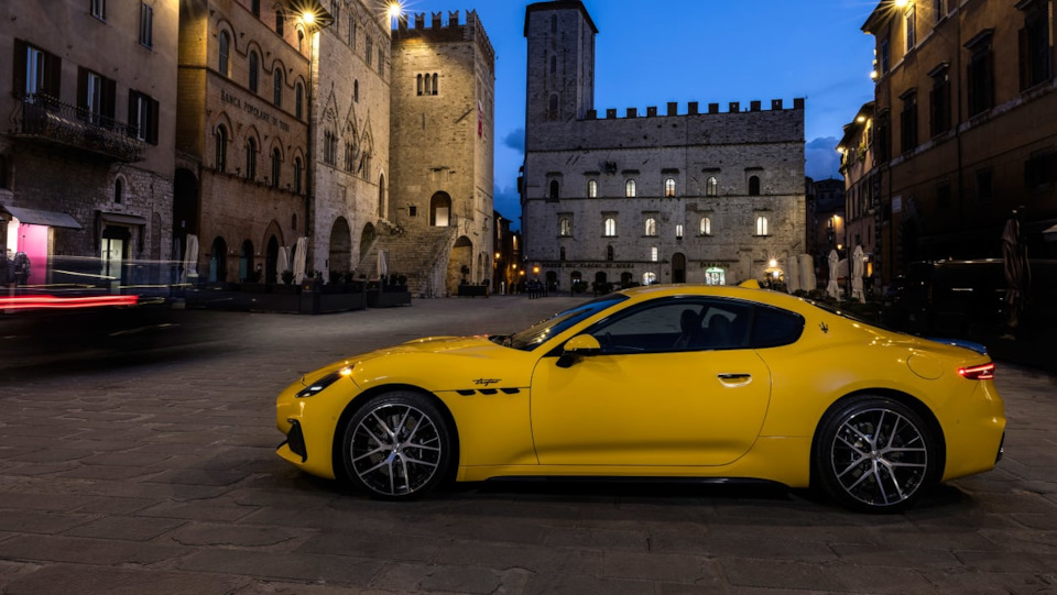 цена Maserati GranTurismo